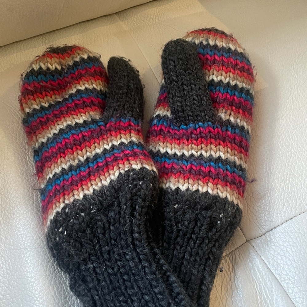 Indigo Striped Fleece Lines Knit Mittens